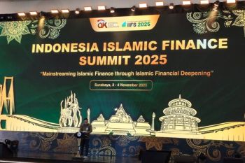 Pemprov Jatim tegaskan komitmennya siap jadi pusat syariah nasional