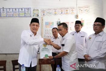 Baznas Bekasi bangun fasilitas sekolah menggunakan dana non-halal