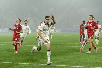 Bek timnas Indonesia Kevin Diks cetak gol debut di Bundesliga