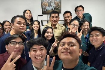 Gubernur harap mahasiswa timba ilmu luar daerah tingkatkan prestasi