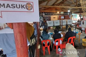 Survei Denny JA: Suara parpol soal pilkada DPRD tak diamini konstituen