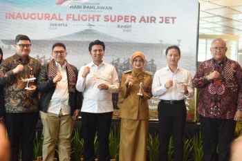 Penerbangan Bandara Dhoho mudahkan akses mobilitas warga Kediri