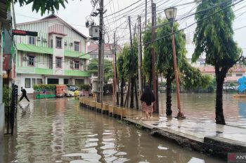 Mayoritas kota besar di Indonesia diprakirakan hujan, termasuk Palembang