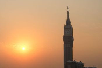Menikmati senja kota Makkah dari Jabal Khandamah