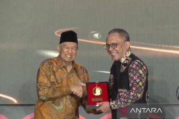 Dari Jimly hingga Quraish, lima ilmuwan bangsa raih Habibie Prize 2025