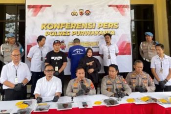 Polres Purwakarta ungkap kasus pembunuhan dan kekerasan seksual pelajar SMP
