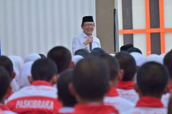 Wako Payakumbuh tutup diklat Paskibraka Payakumbuh 2025
