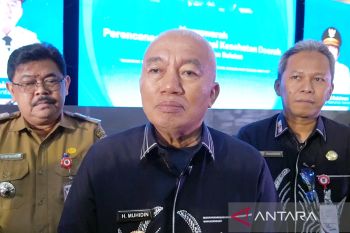 Gubernur Muhidin ancam cabut izin praktek dokter abai layani pasien