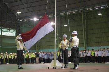 Kobarkan Semangat Perjuangan, PT Semen Padang Peringati Hari Pahlawan
