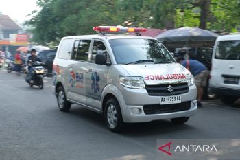 BRI peduli salurkan ratusan unit ambulans di seluruh Indonesia