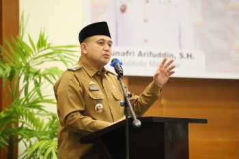 Pemkot Makassar tanggung iuran JHT BP JAMSOSTEK untuk imam masjid