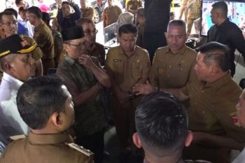 Wako Payakumbuh terima bantuan kebakaran dari Bukittinggi dan Limapuluh Kota