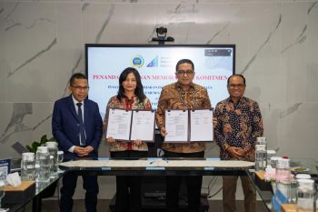 UIII, Indonesia's Foreign Ministry unit sign research pact