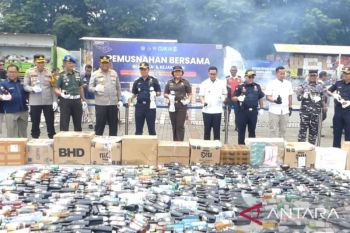 Bea Cukai Banten musnahkan barang kena cukai ilegal Rp53,76 miliar