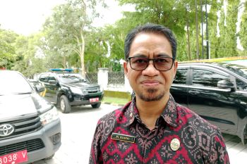 Dinkes Lombok Tengah tekankan pentingnya edukasi penularan HIV/AIDS
