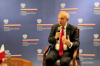 Perkuat dialog bilateral, Polandia undang Menlu RI berkunjung