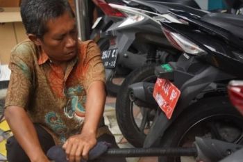 DLH Kota Madiun lakukan uji emisi gratis kendaraan di 27 kelurahan