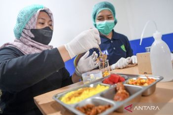 Ayo, pertahankan kebiasaan makan gizi seimbang selama libur tahun baru