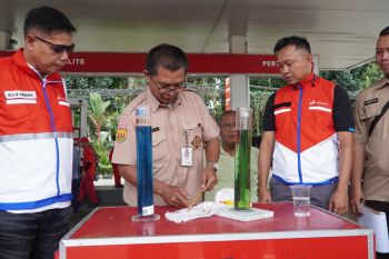 Pertamina Patra Niaga RJBB dan UPTD Metrologi Legal Kota Bogor cek SPBU sesuai spesifikasi