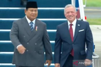 Presiden Prabowo sambut Raja Abdullah II di Halim Perdanakusuma