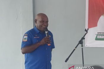 Pemkab Mimika kirim bantuan untuk warga pengungsi Distrik Jila