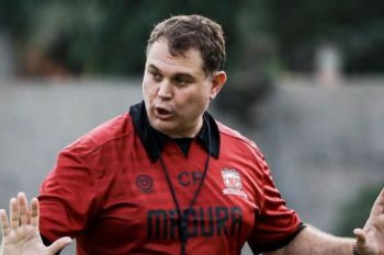 Carlos Perreira yakin Madura United bisa bersaing