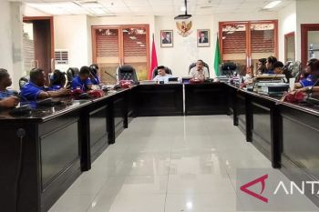 KSBSI Maluku berharap DPRD selesaikan persoalan PHK sepihak