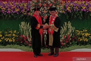 Jamwas Kejagung dikukuhkan jadi guru besar Unissula Semarang