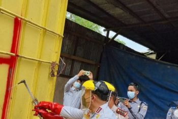 Razia gabungan tilang 23 kendaraan ODOL di Tanjung Jabung Timur