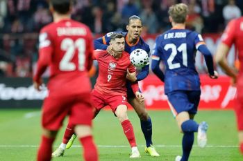 Kelolosan empat tim zona eropa ke Piala Dunia tertunda