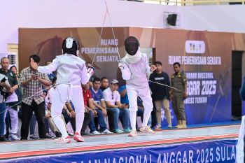 Gubernur Sulteng: Kejurnas Anggar komitmen pemda dukung pembinaan olahraga