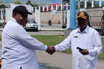 Pemprov Papeg sediakan ambulans optimalkan layanan kesehatan antar-kabupaten