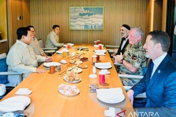 Prabowo-Raja Yordania sarapan-naik helikopter bersama sebelum ke Halim