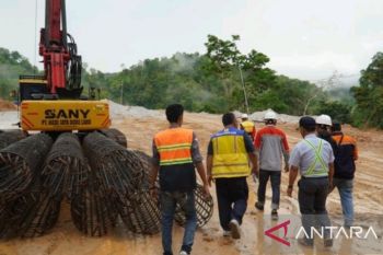 Tajuk ANTARA NTB - Jalan dan jembatan sebagai penopang kemajuan NTB