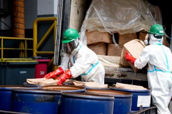 Indonesia Quarantine destroys Cs-137-tainted shrimp for safety