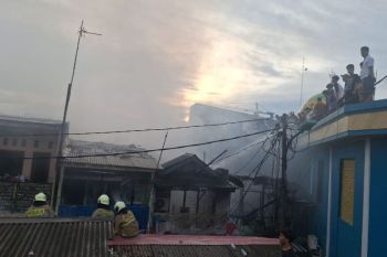 50 rumah terdampak kebakaran di Palmerah Jakarta Barat