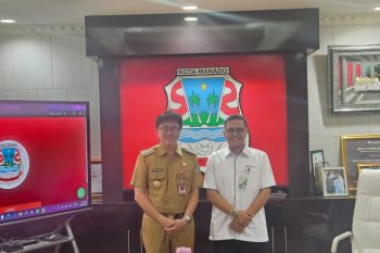 Pemkot Manado beri perlindungan BPJAMSOSTEK pada pengurus dan pengawas KMP