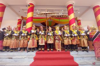 BMA Bengkulu berikan gelar adat kehormatan ke Pangkopassus hingga Gubernur Bengkulu