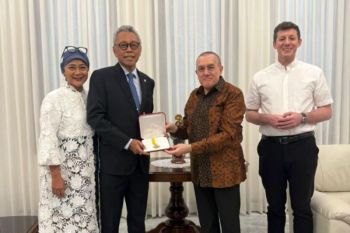 KPN terima medali Vatikan atas jasa selama kunjungan Paus Fransiskus