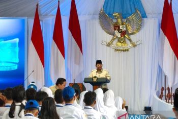 Indonesia to install one million smartboards in schools in 2026