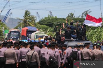 Ini janji Bupati Serang Ratu Zakiyah pada warga Bojonegara-Puloampel