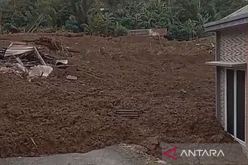 Longsor Pandanarum Banjarnegara: 27 warga masih dicari, 2 orang meninggal dunia