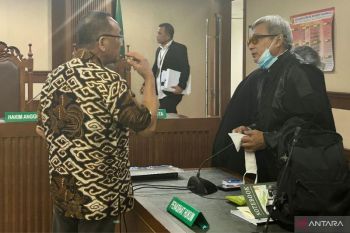 Eks Sekretaris MA Nurhadi didakwa lakukan pencucian uang Rp308 miliar