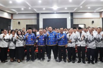 Pemkab Lamandau komitmen perhatikan kesejahteraan guru