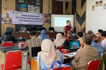 Kemendag mengedukasi UKM di Garut terkait peluang pasar ekspor