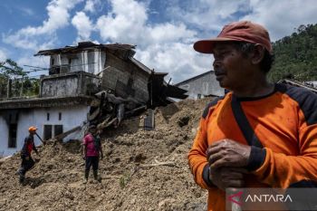 RI Govt provides aid, recovery support for C Java's landslide victims