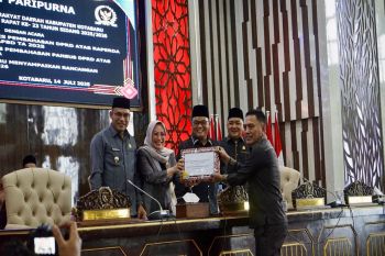 DPRD Kotabaru sepakati empat Raperda