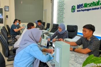 Beri rasa aman di tengah cobaan, program JKN jamin kesehatan orang tua Teguh
