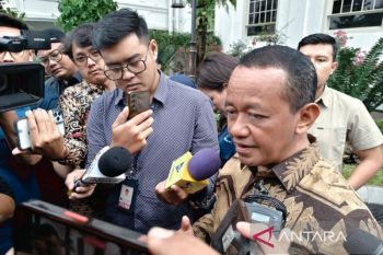 Bahlil pastikan stok cadangan BBM cukup hingga 18 hari