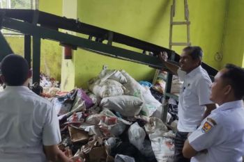 Pemkot Pariaman operasikan PDU sampah bantuan KLHK